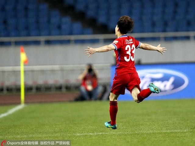 恩比德29分钟34+10+6刷纪录哈登离开后他更强了　76人对决奇才，整场比赛，恩比德火力全开。